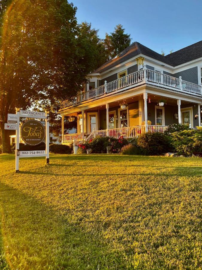 Toba'S Bed & Breakfast Lunenburg Zewnętrze zdjęcie