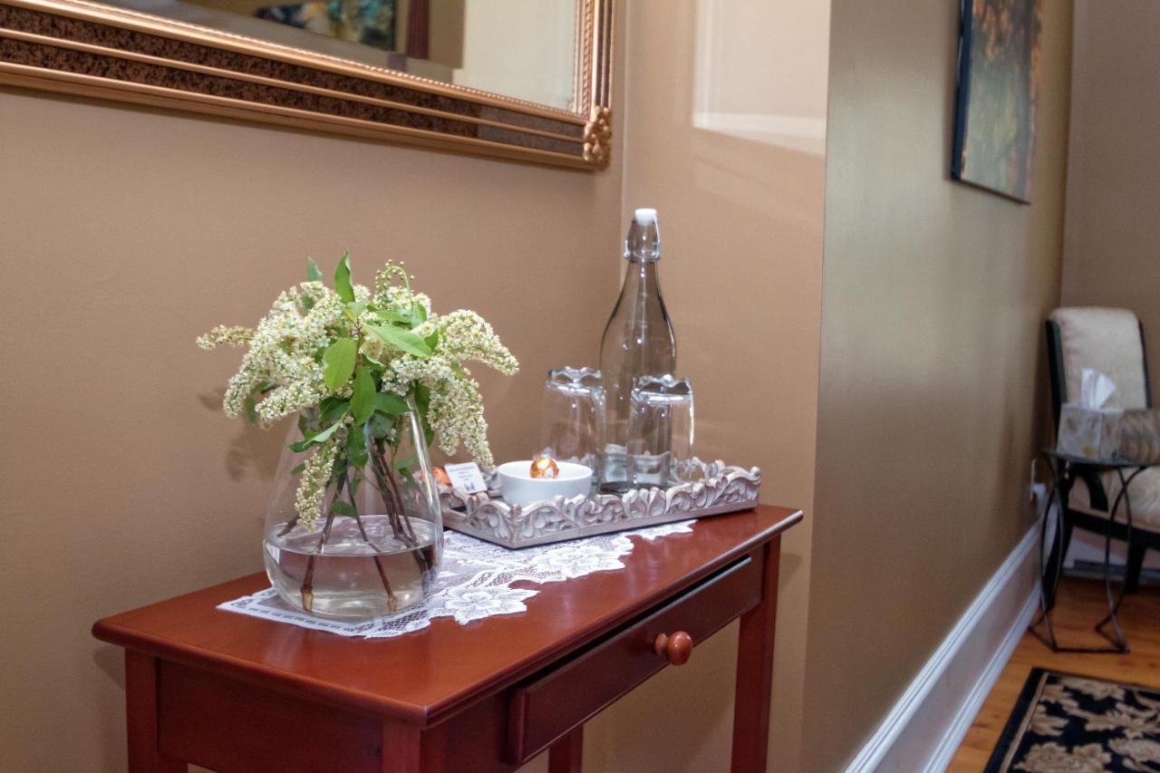Toba'S Bed & Breakfast Lunenburg Zewnętrze zdjęcie
