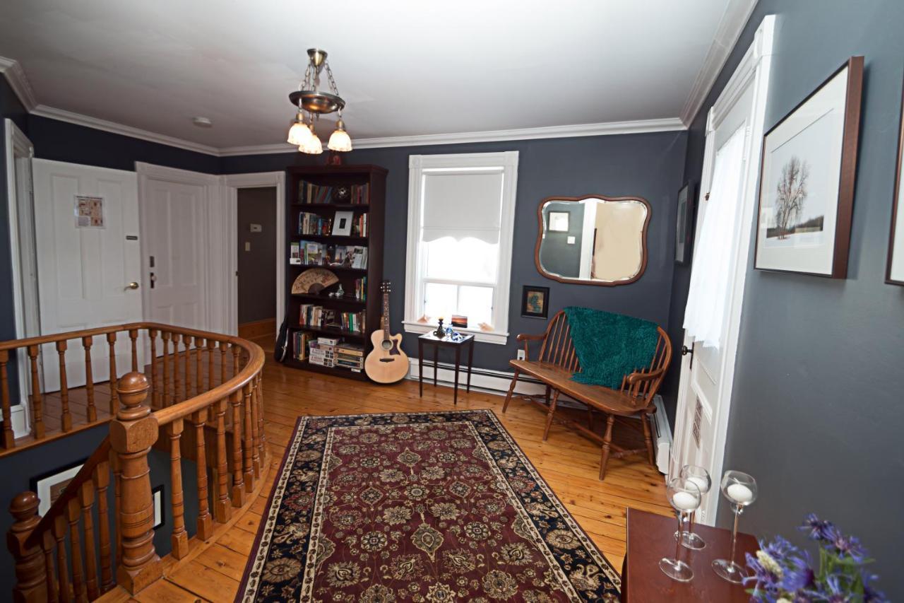 Toba'S Bed & Breakfast Lunenburg Zewnętrze zdjęcie